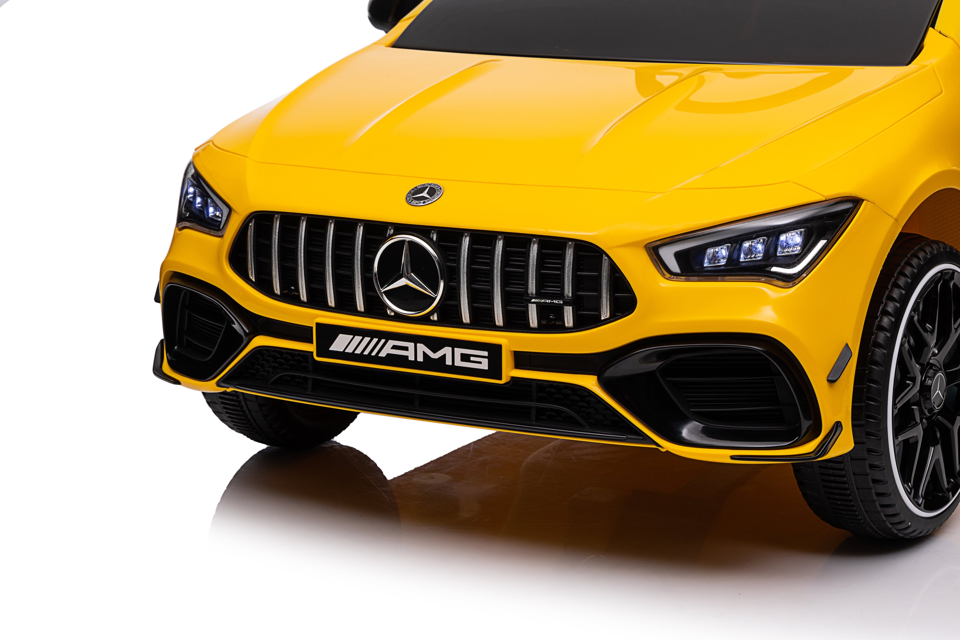 628 Mercedes Benz CLA45 Licensed Ride on Car with 2.4G Remote Control