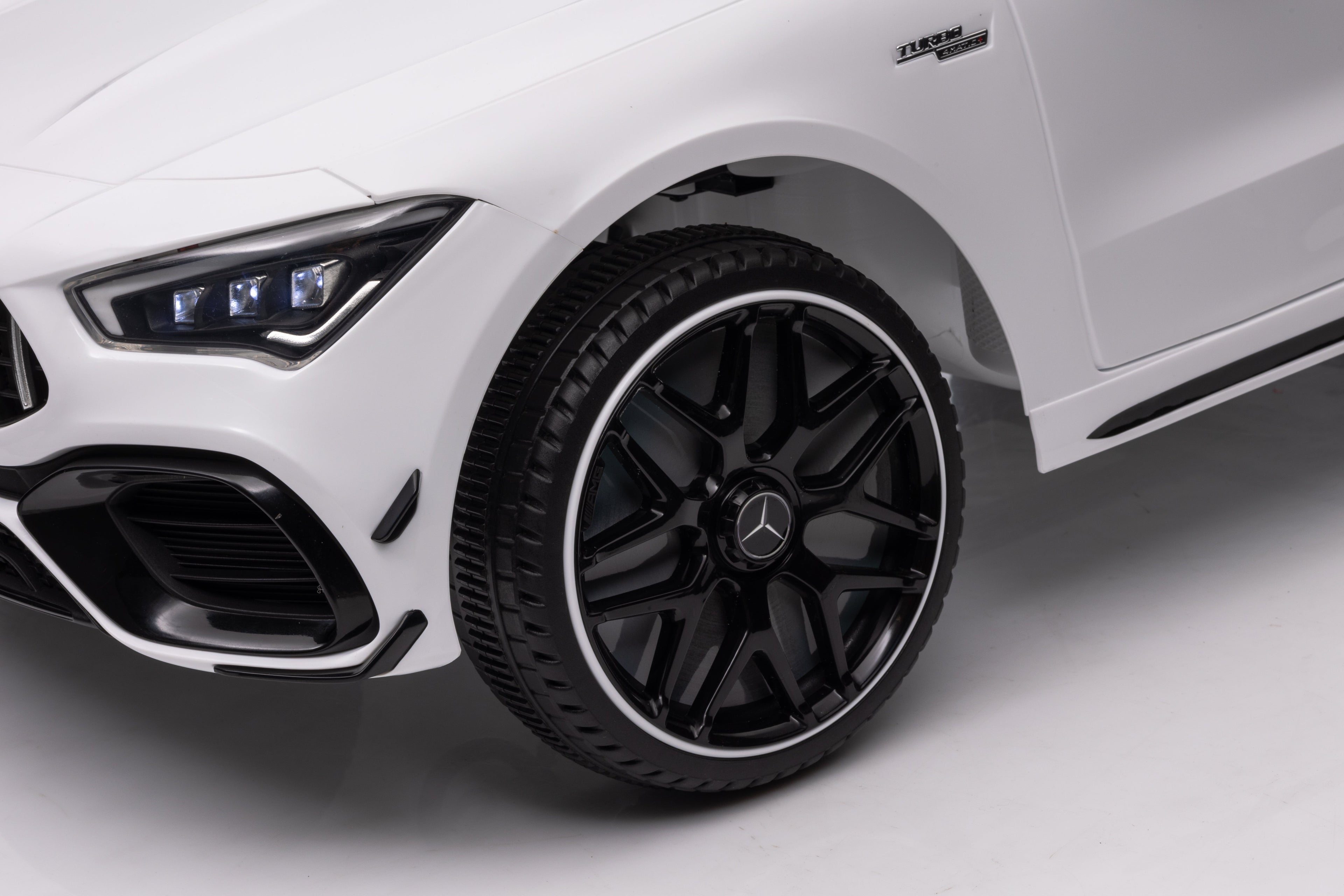 628 Mercedes Benz CLA45 Licensed Ride on Car with 2.4G Remote Control